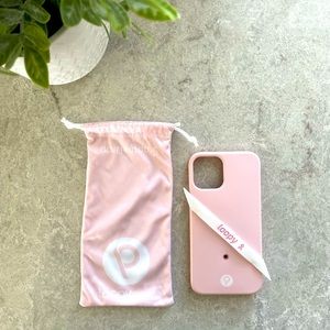 Loopy Case iPhone 12/12 Pro (6.1”). Blush. Righty.